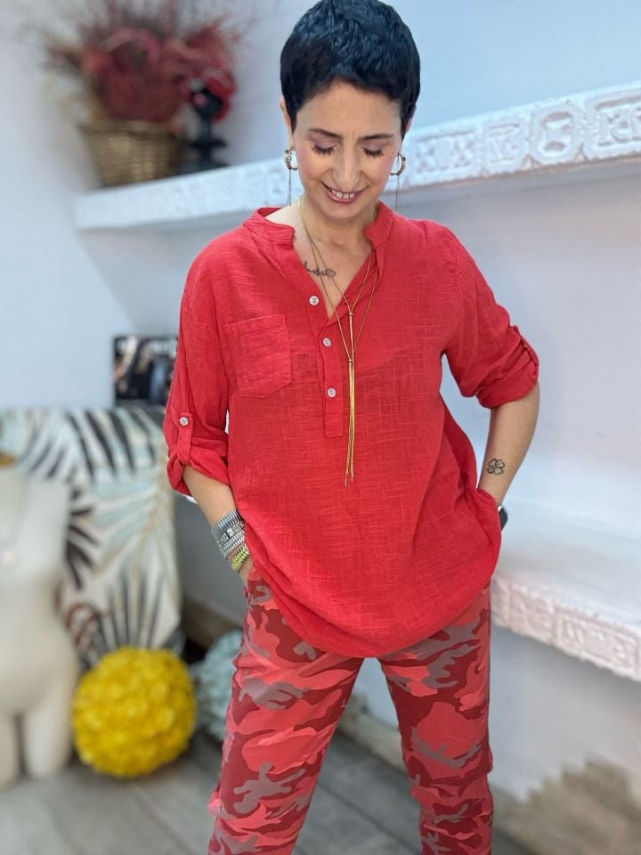 DÜZ DESEN 3 DÜĞMELİ GÖMLEK