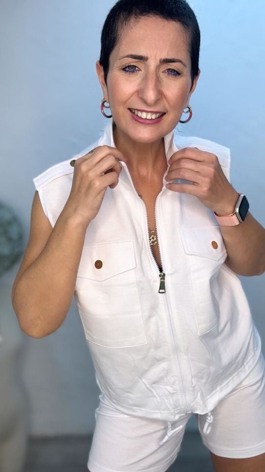 ŞORTLU YELEKLİ TAKIM
