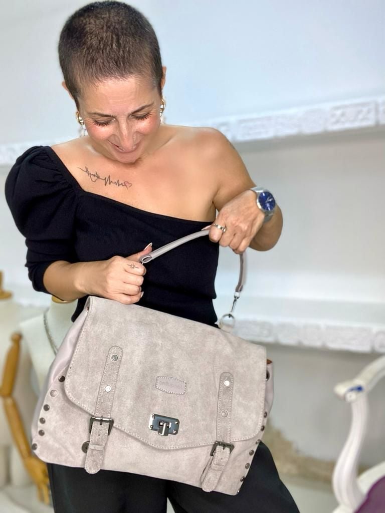 OMUZ ÇANTASI
