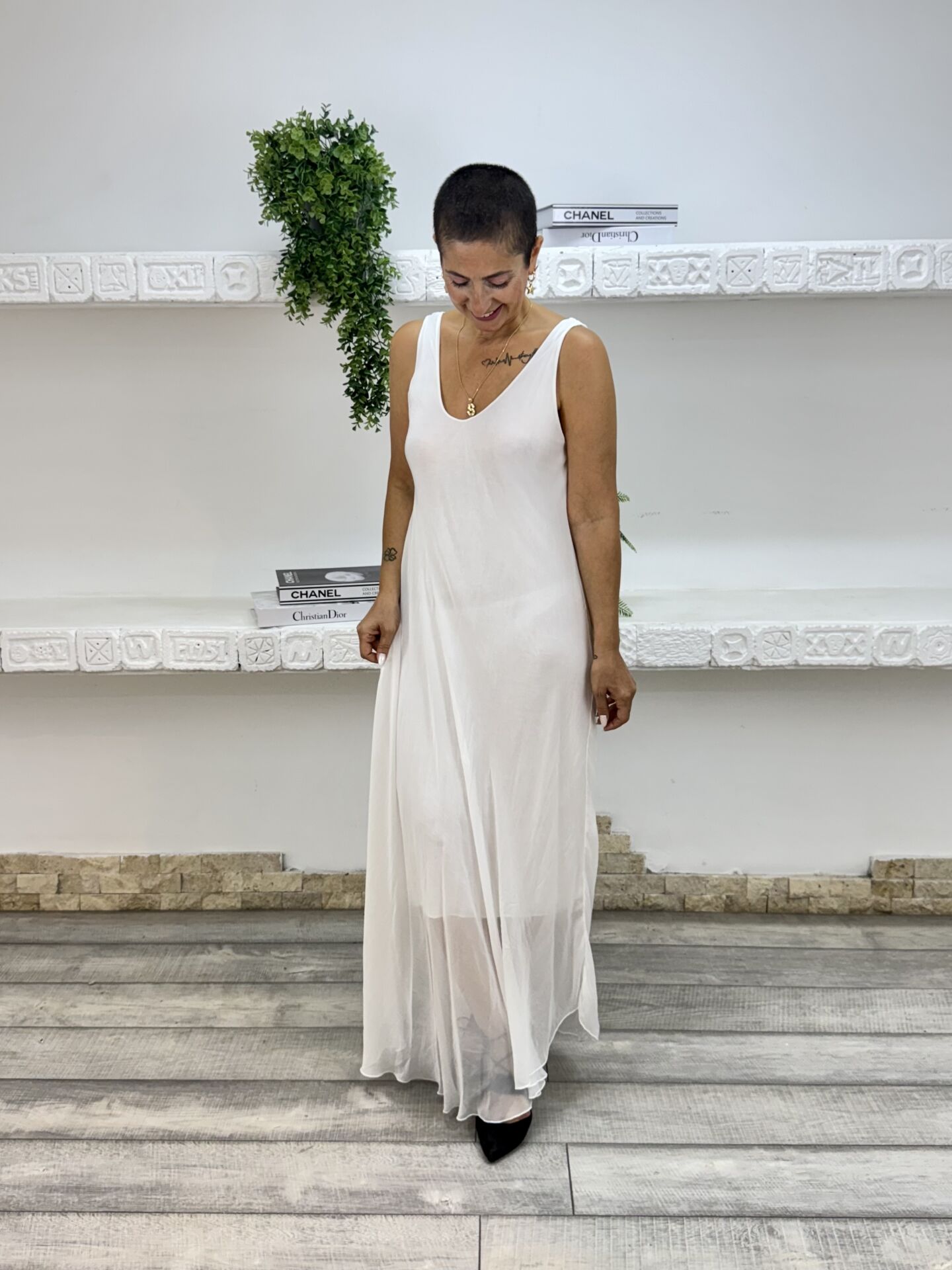 İthal Beyaz İpek Elbise